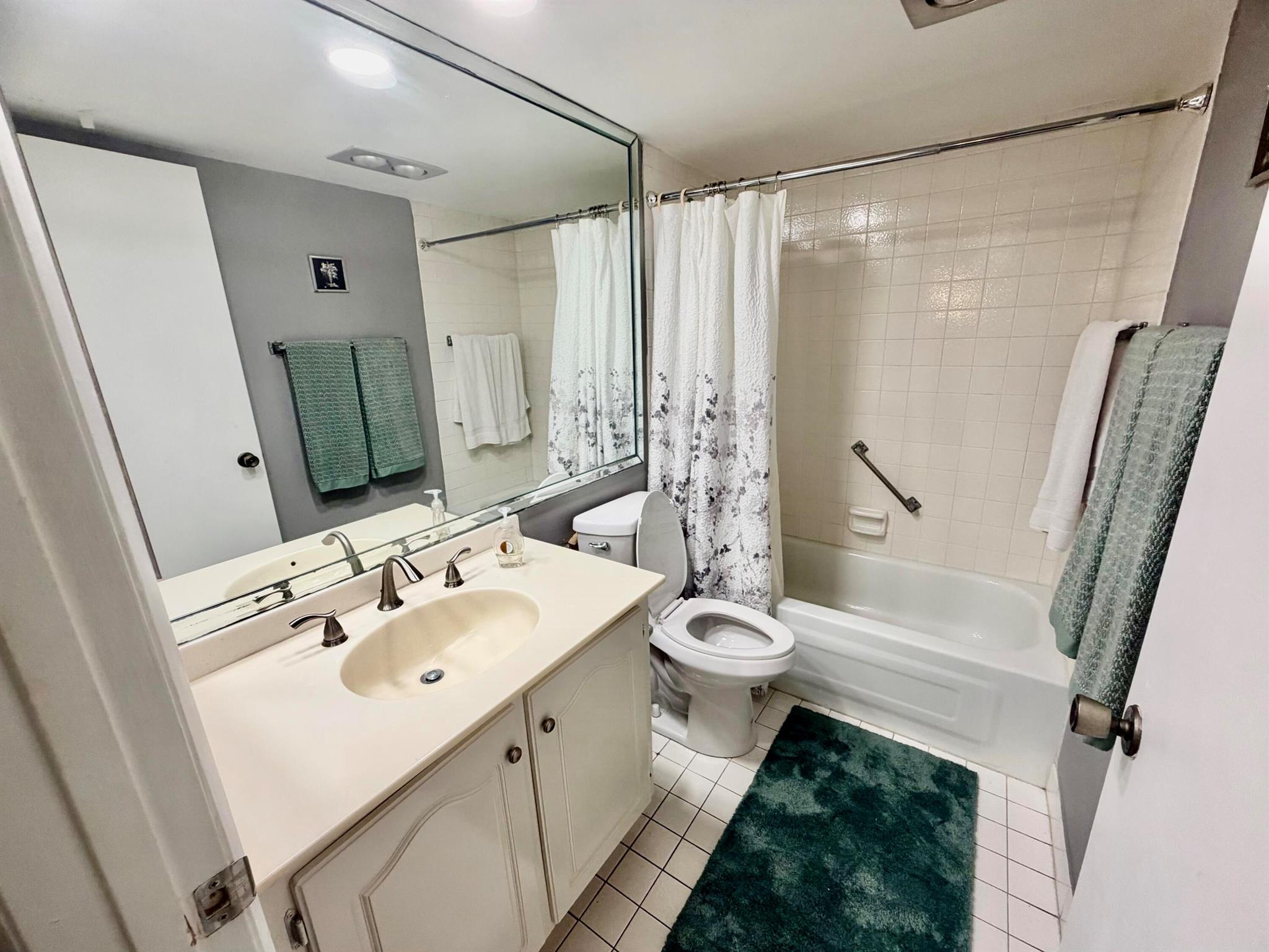 WYNMOOR COMMUNITY - Residential