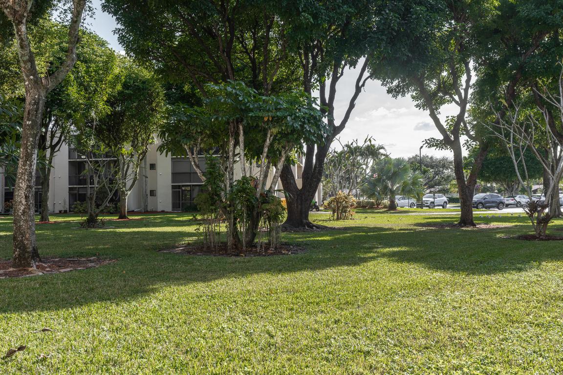 Las Verdes - Residential