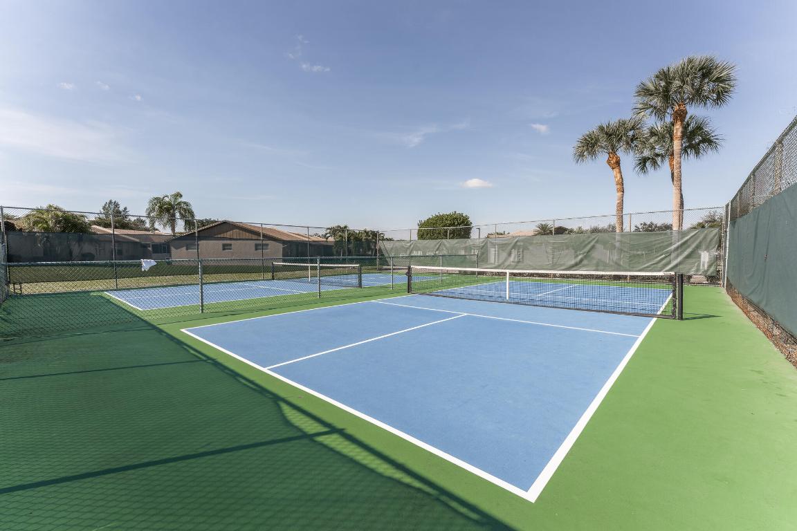 Las Verdes - Residential