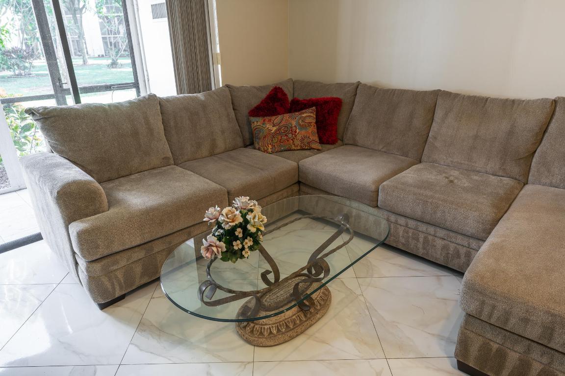 Las Verdes - Residential