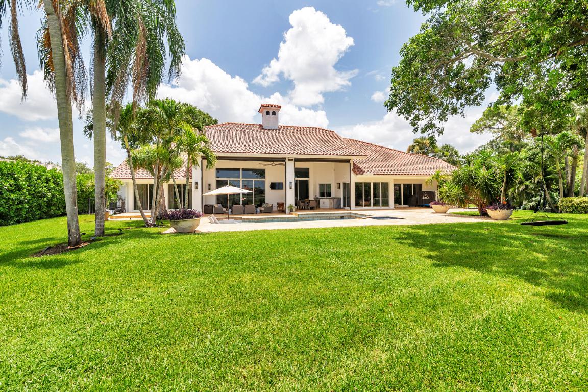 BREAKERS WEST - Residential