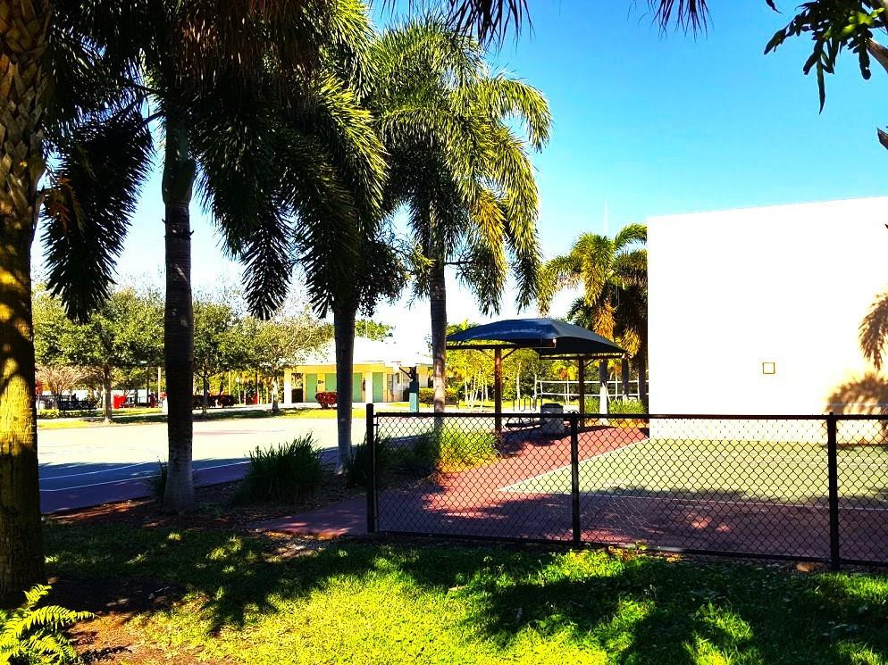 Palm Aire Country Club - Residential
