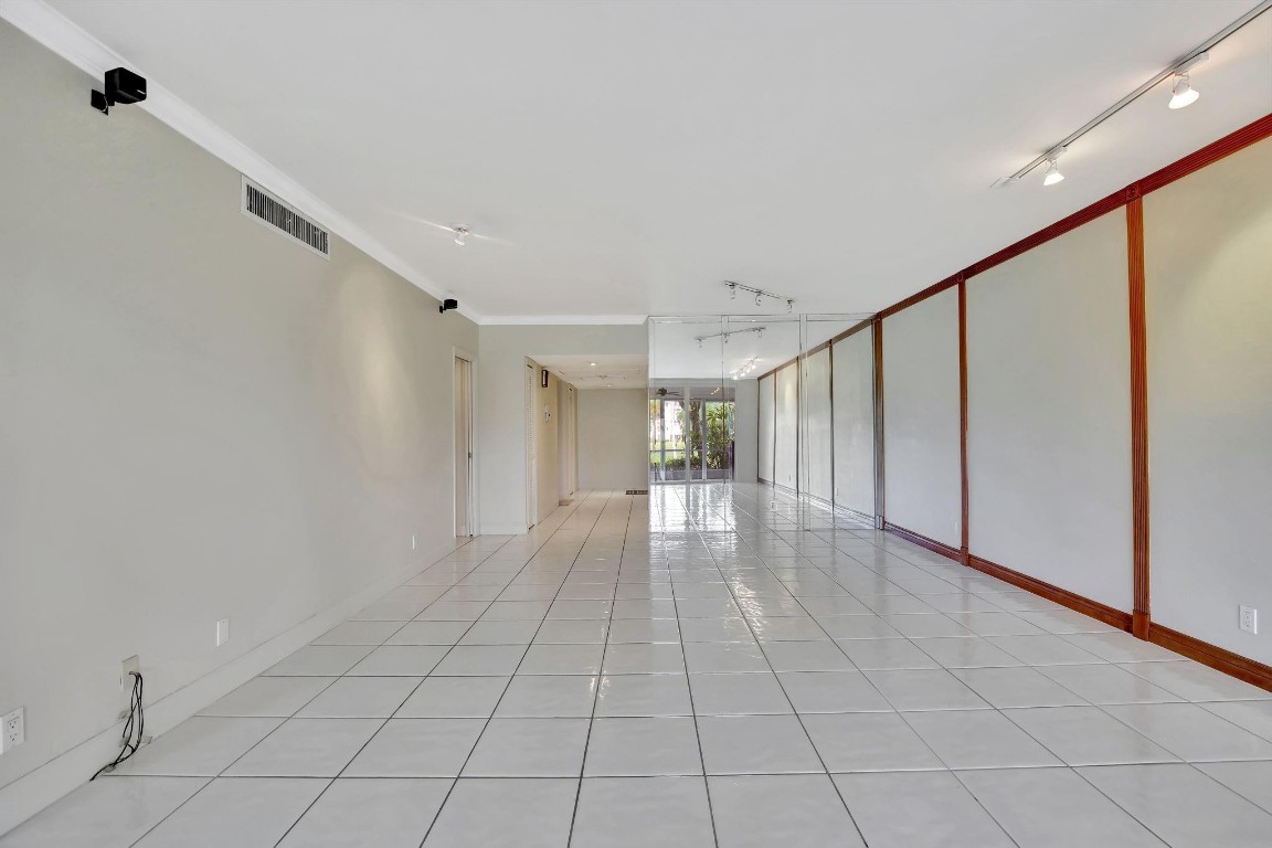 Palm Aire Country Club - Residential