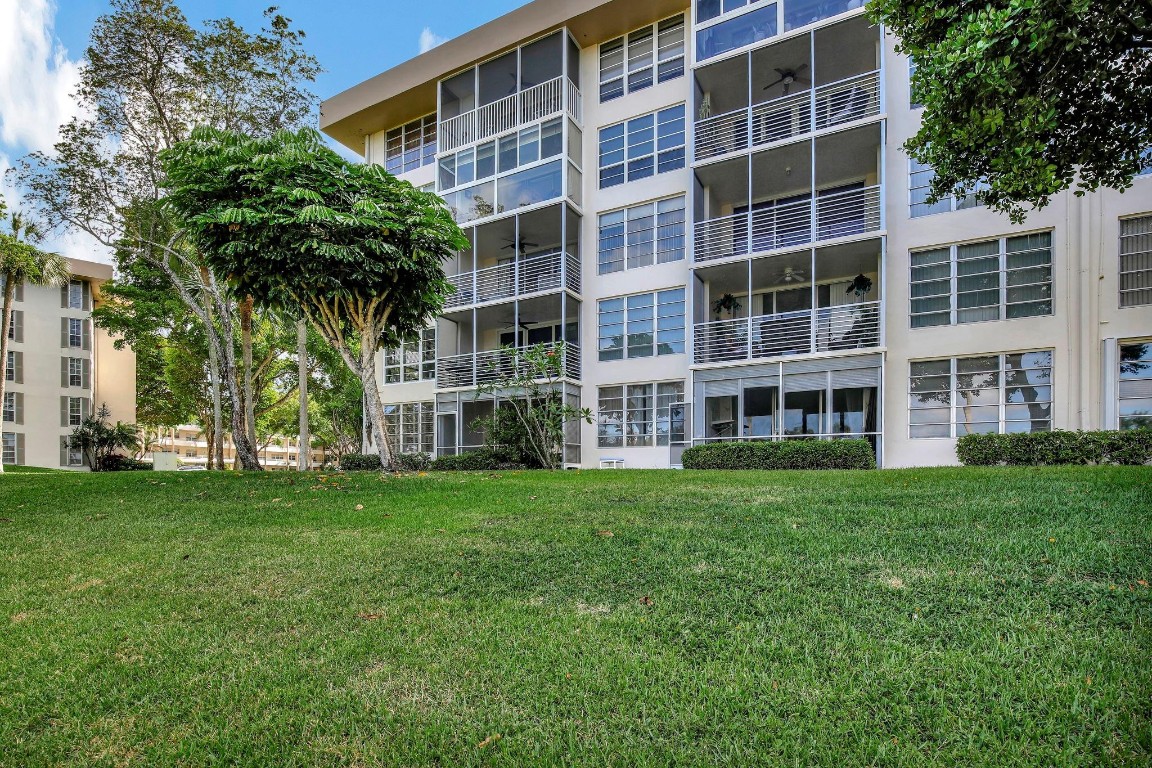 Palm Aire Country Club - Residential
