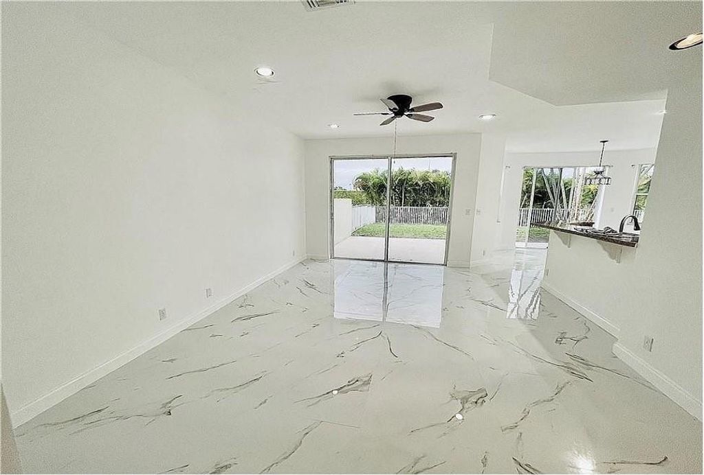 Photo of 11041 Harbour Springs Circle, Boca Raton, FL 33428 (MLS # F10543481)