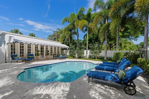 Tiny photo for 105 NW 7TH Street, Delray Beach, FL 33444 (MLS # B26088189)