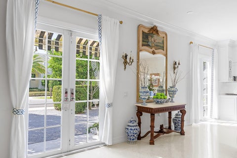 Tiny photo for 105 NW 7TH Street, Delray Beach, FL 33444 (MLS # B26088189)