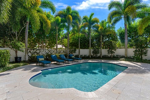 Tiny photo for 105 NW 7TH Street, Delray Beach, FL 33444 (MLS # B26088189)