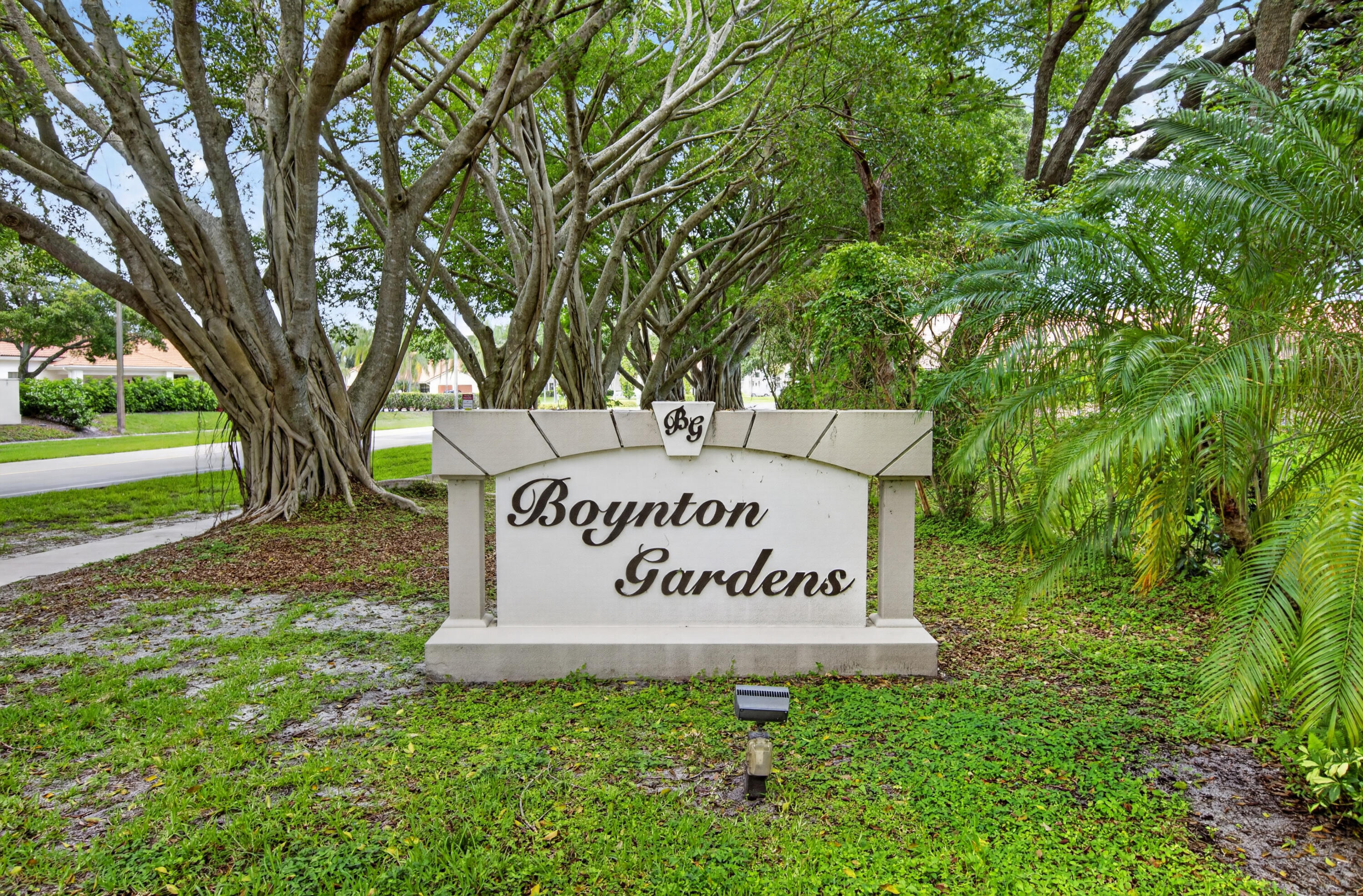 BOYNTON GARDENS - Residential
