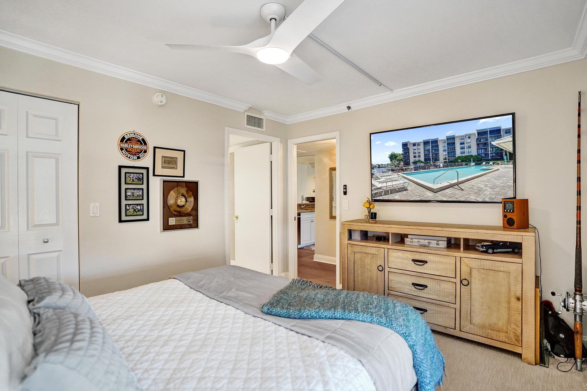 Boca Bayou Condominiums - Residential