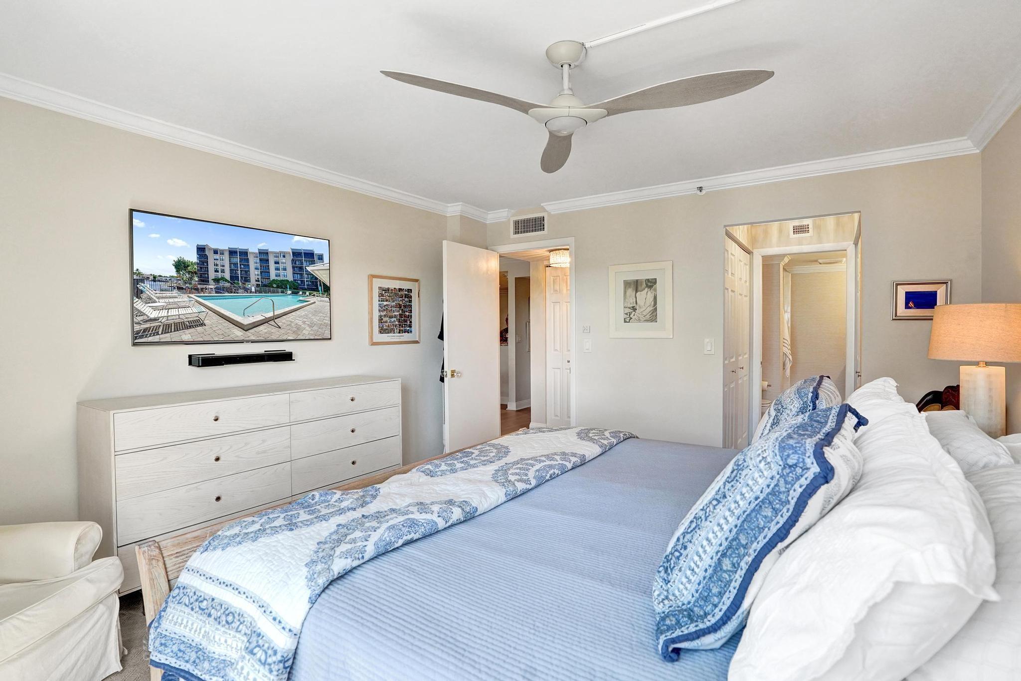 Boca Bayou Condominiums - Residential