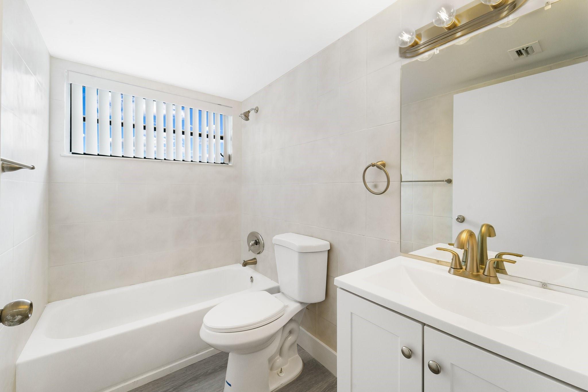 Victory Gardens Condo - Residential Lease