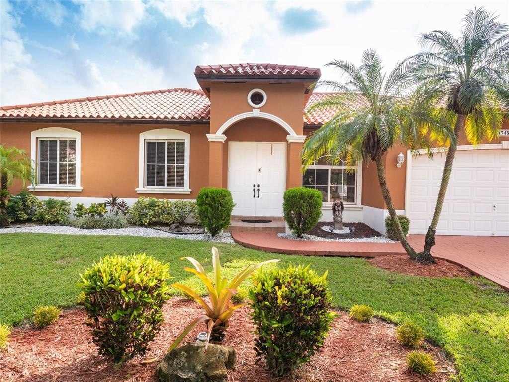 WEST LAKES ESTATES SUB - Residential
