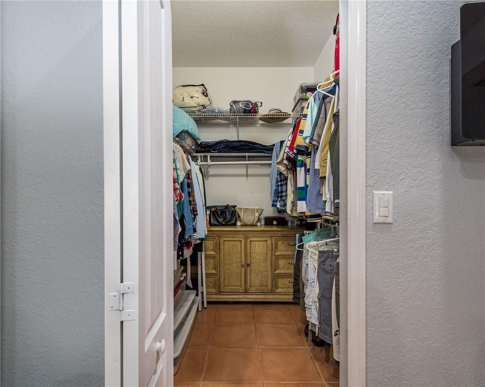 WEST LAKES ESTATES SUB - Residential