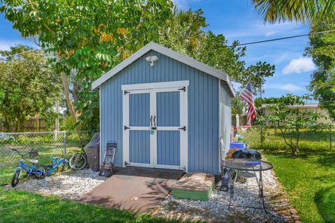 A home in Lantana