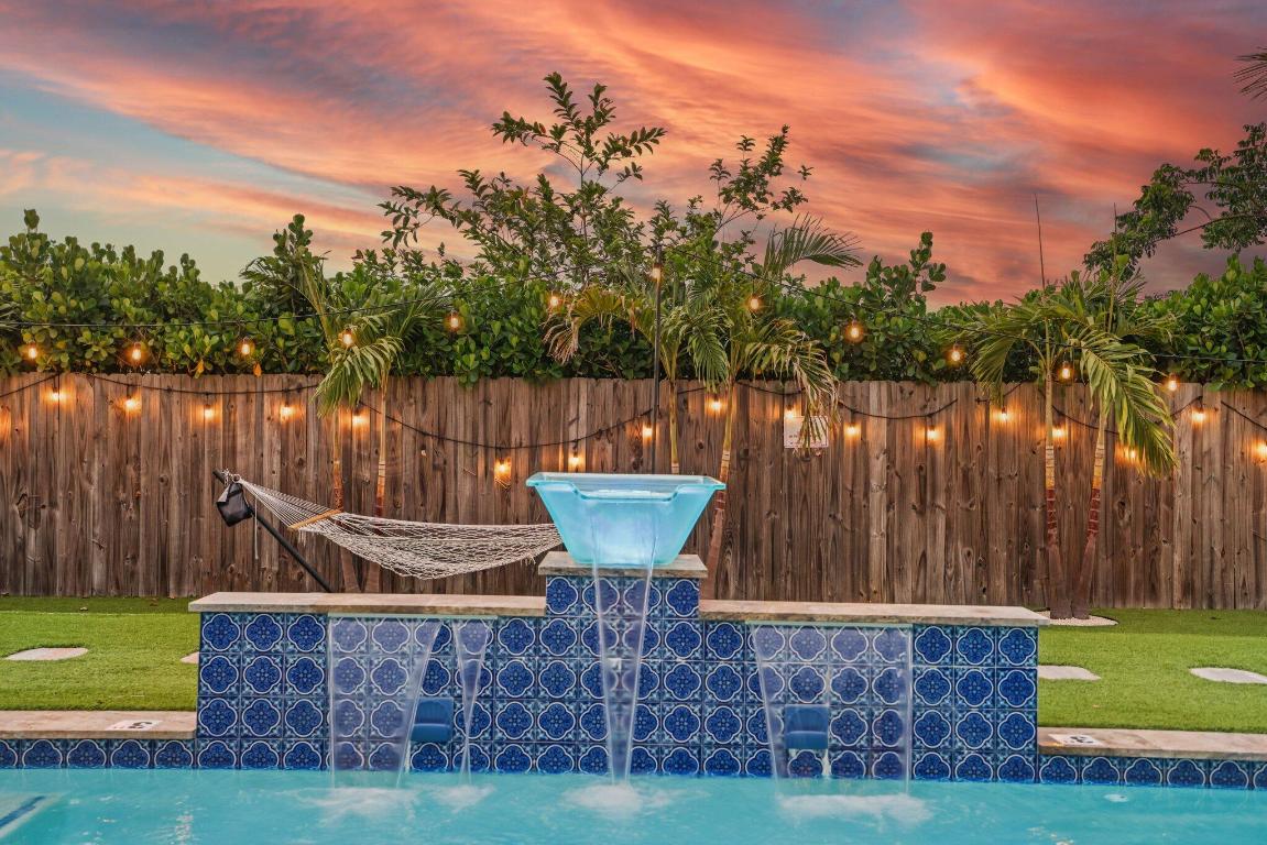 PLUMOSA PARK SEC A, B & D IN - Residential