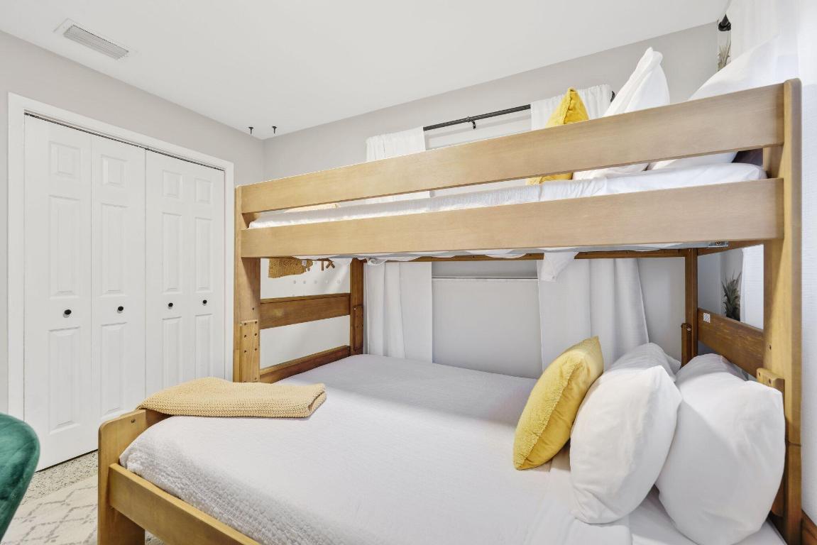 PLUMOSA PARK SEC A, B & D IN - Residential