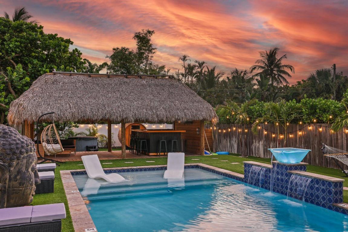 PLUMOSA PARK SEC A, B & D IN - Residential