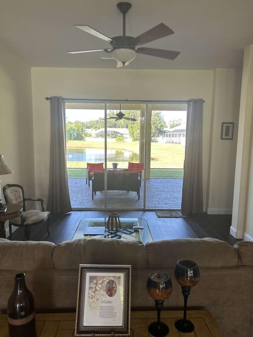 357 SW 24th Ave Avenue SW