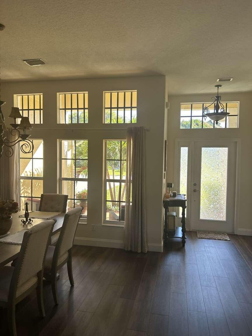 357 SW 24th Ave Avenue SW