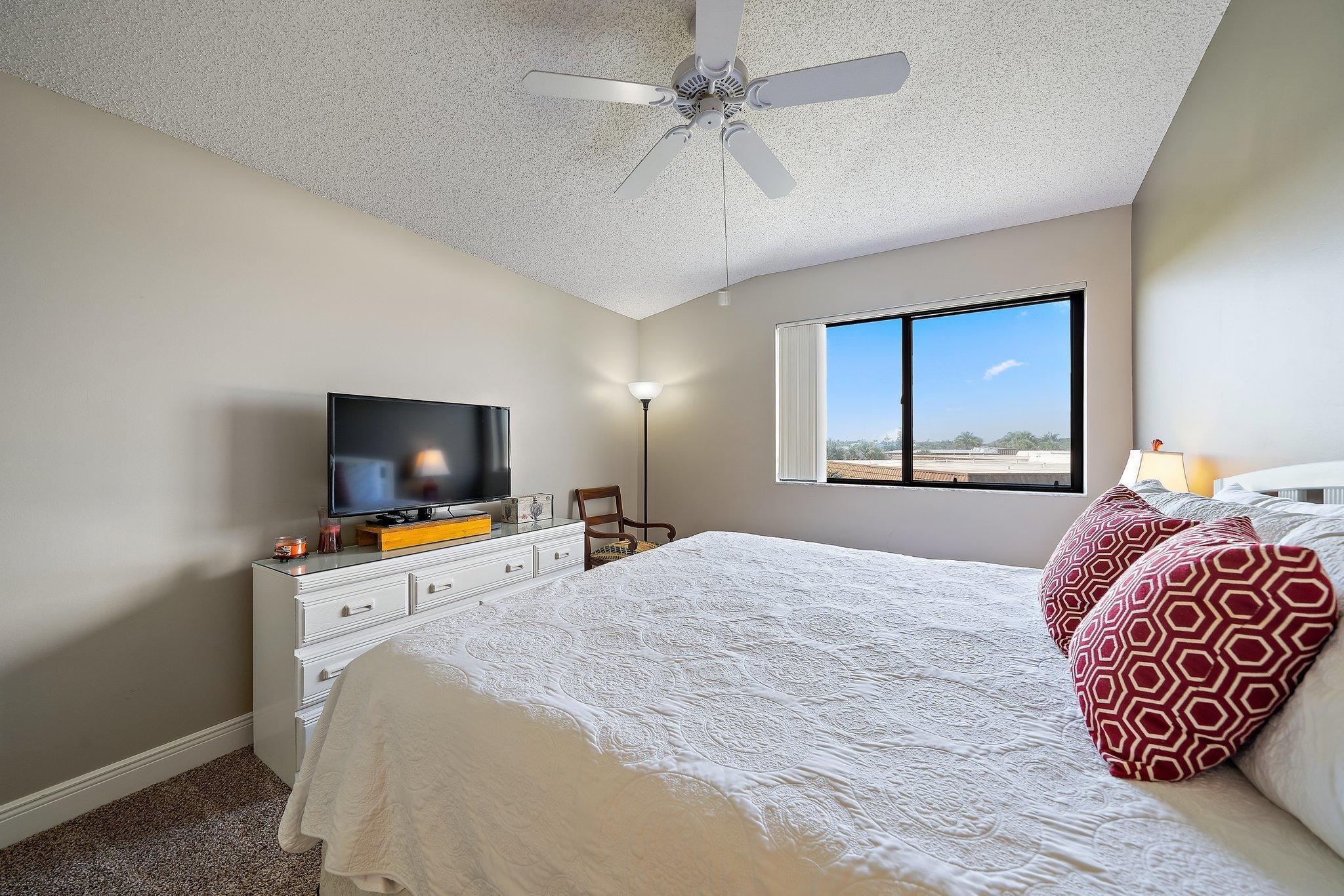 BELLA VISTA ON THE PARK CONDO - Residential Lease