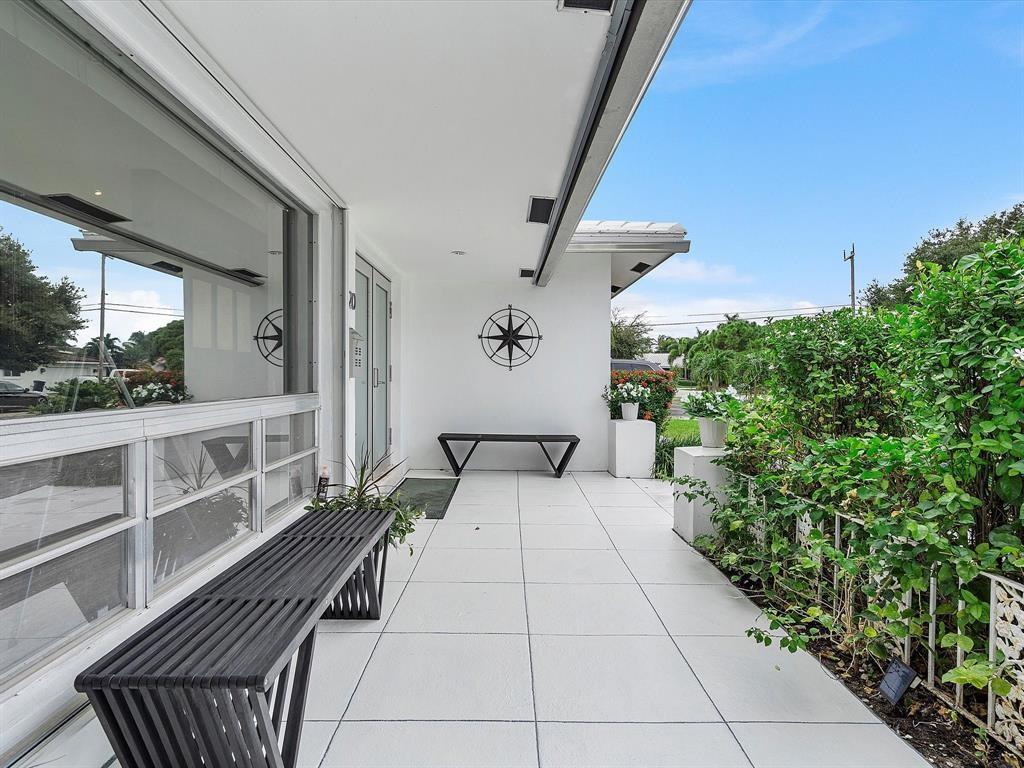 Coral Highlands 40-11 B - Residential Lease