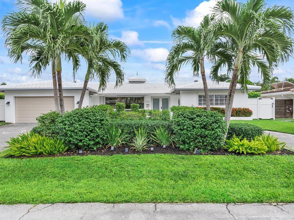 Coral Highlands 40-11 B - Residential Lease