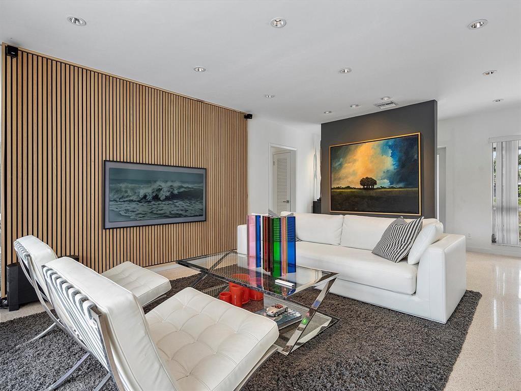 Coral Highlands 40-11 B - Residential Lease
