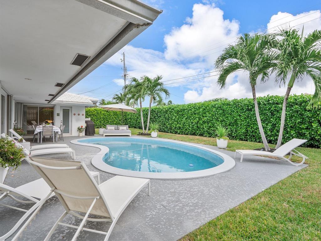 Coral Highlands 40-11 B - Residential Lease