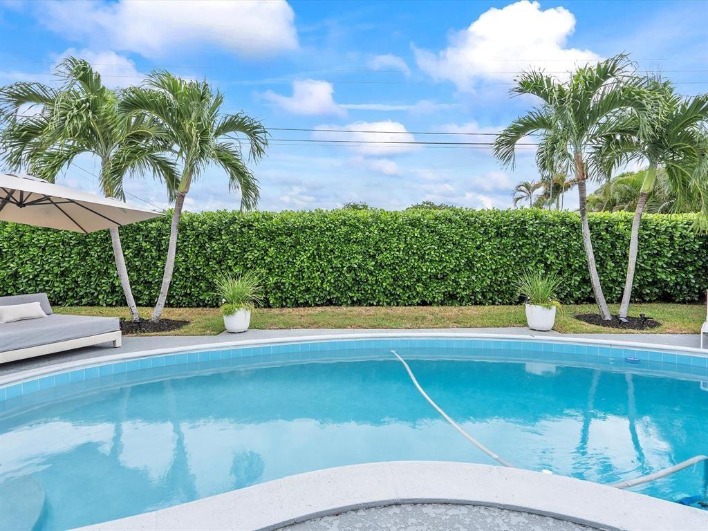 Coral Highlands 40-11 B - Residential Lease