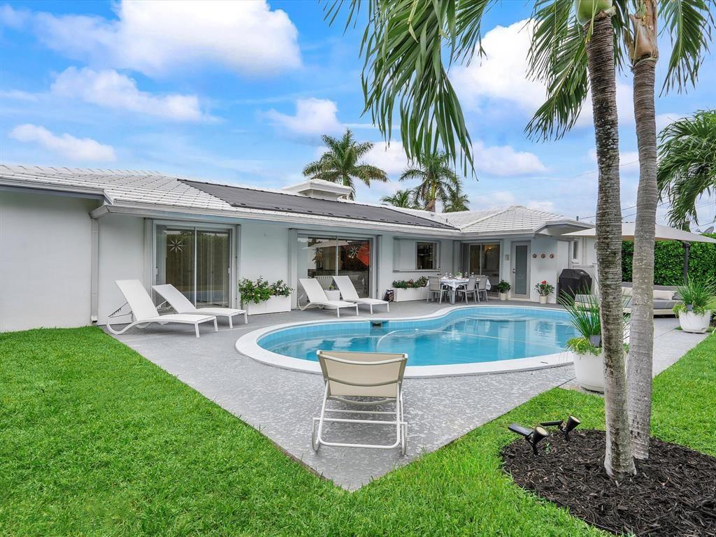 Coral Highlands 40-11 B - Residential Lease