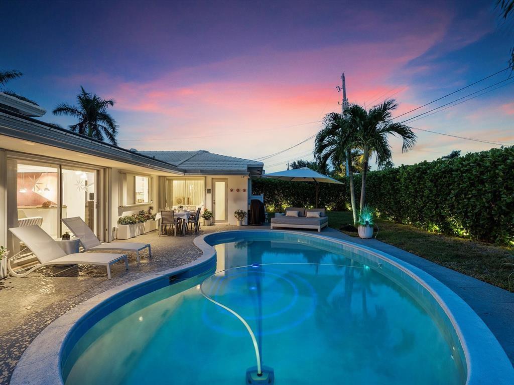 Coral Highlands 40-11 B - Residential Lease