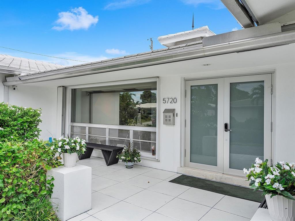 Coral Highlands 40-11 B - Residential Lease