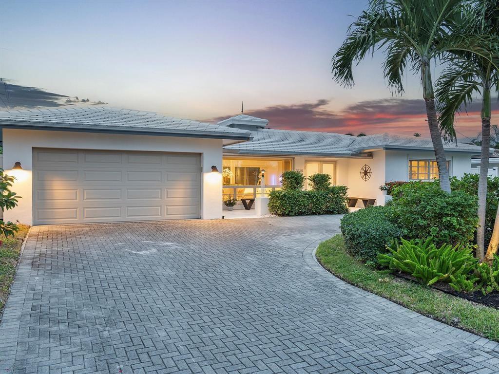 Coral Highlands 40-11 B - Residential Lease
