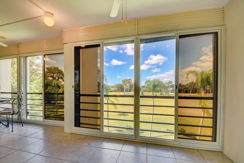 A home in Lake Worth