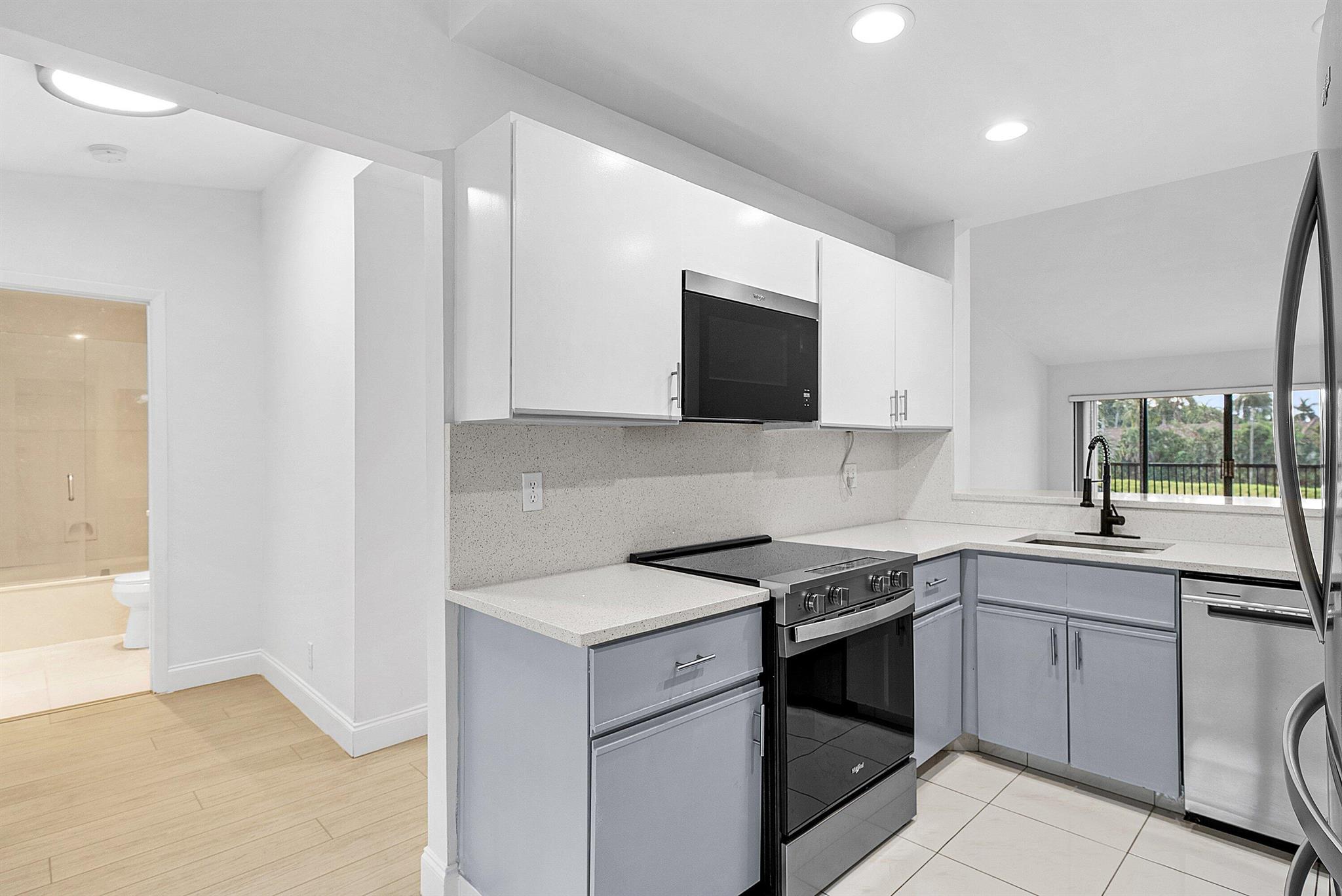BOCA DELRAY I-III CONDO S - Residential