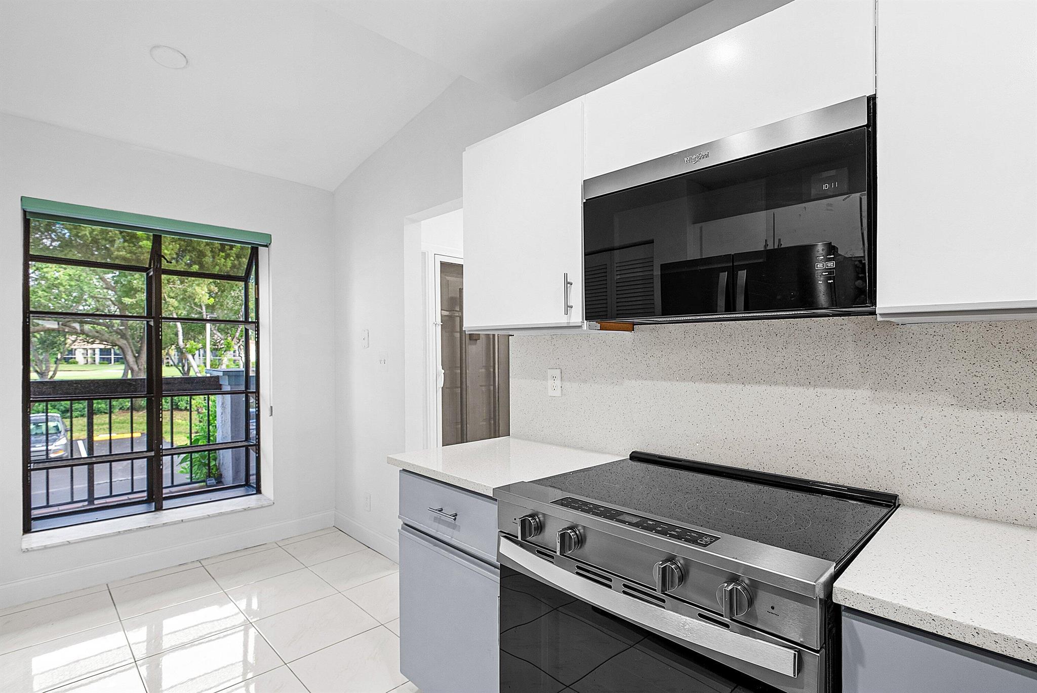 BOCA DELRAY I-III CONDO S - Residential