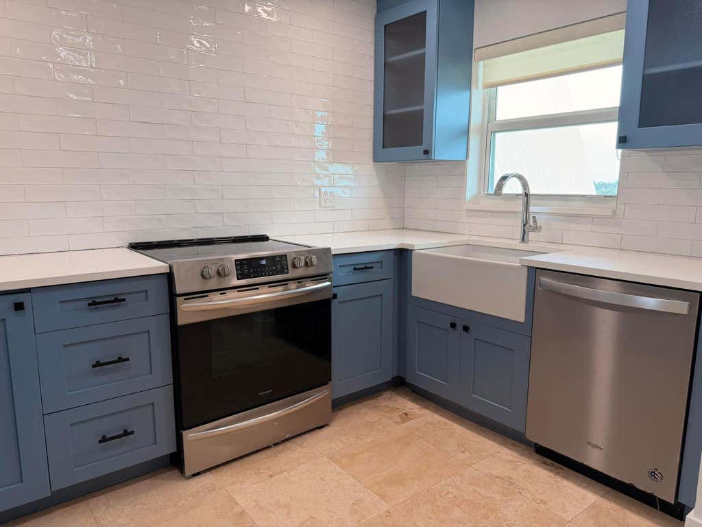 Photo of 308 Golfview Road #Ph03, North Palm Beach, FL 33408 (MLS # B26045082)