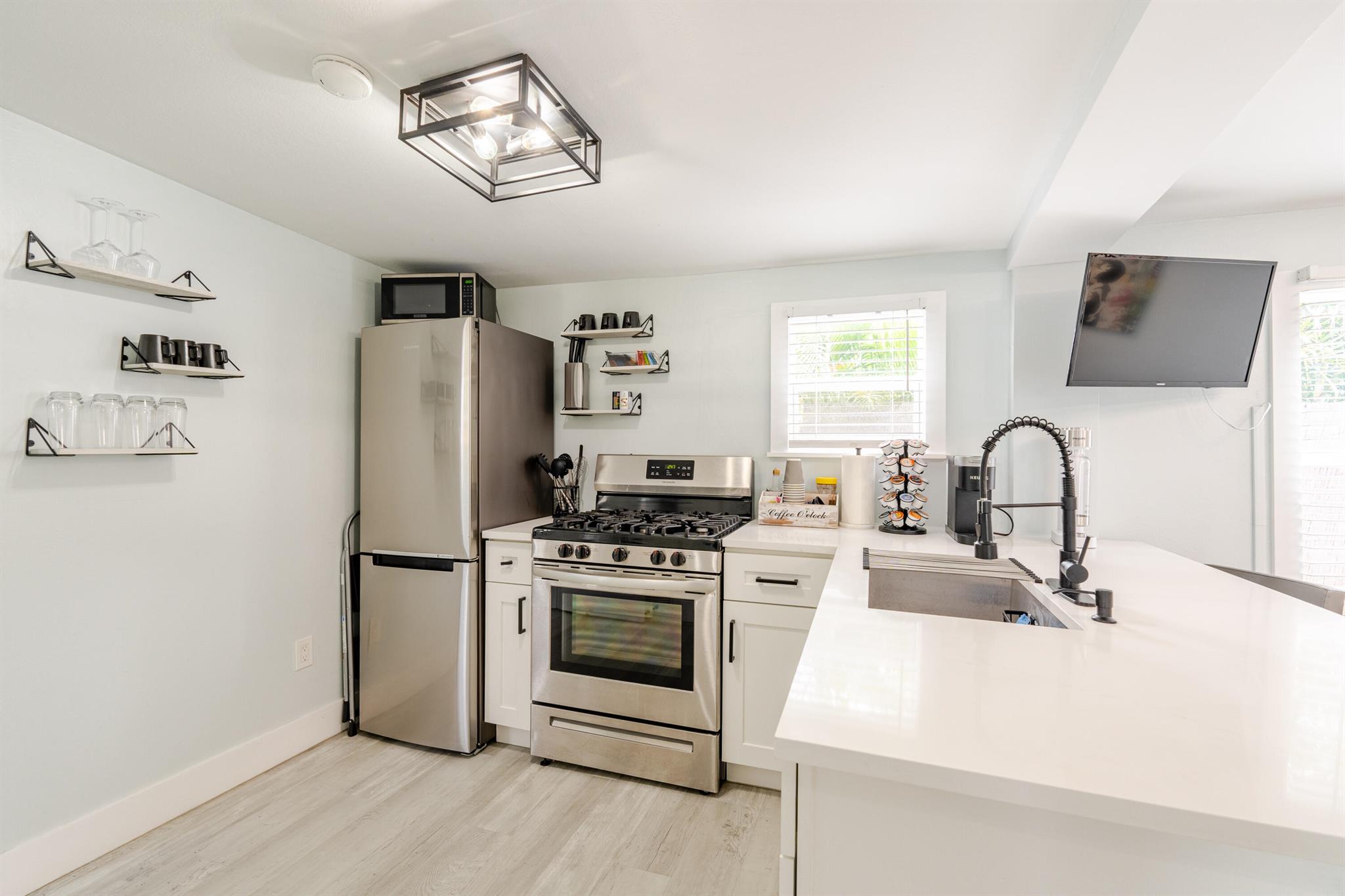 ESTATES OF SOUTH PALM BEA - Residential