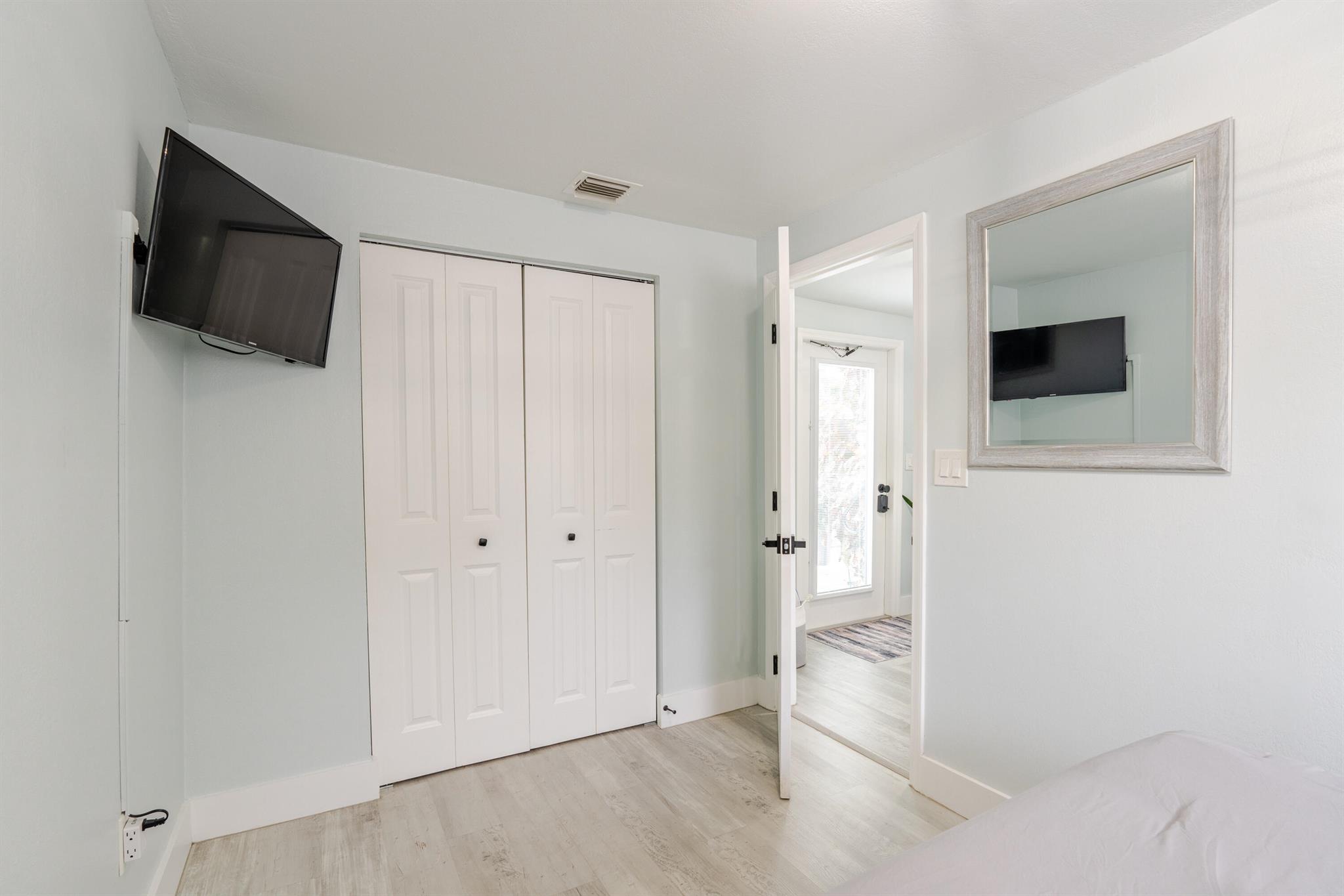 ESTATES OF SOUTH PALM BEA - Residential
