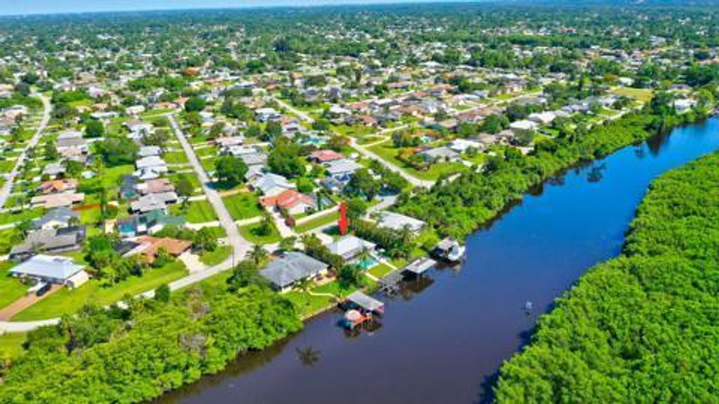 Photo of 2057 SE Crowberry Drive, Port Saint Lucie, FL 34983 (MLS # R10900930)