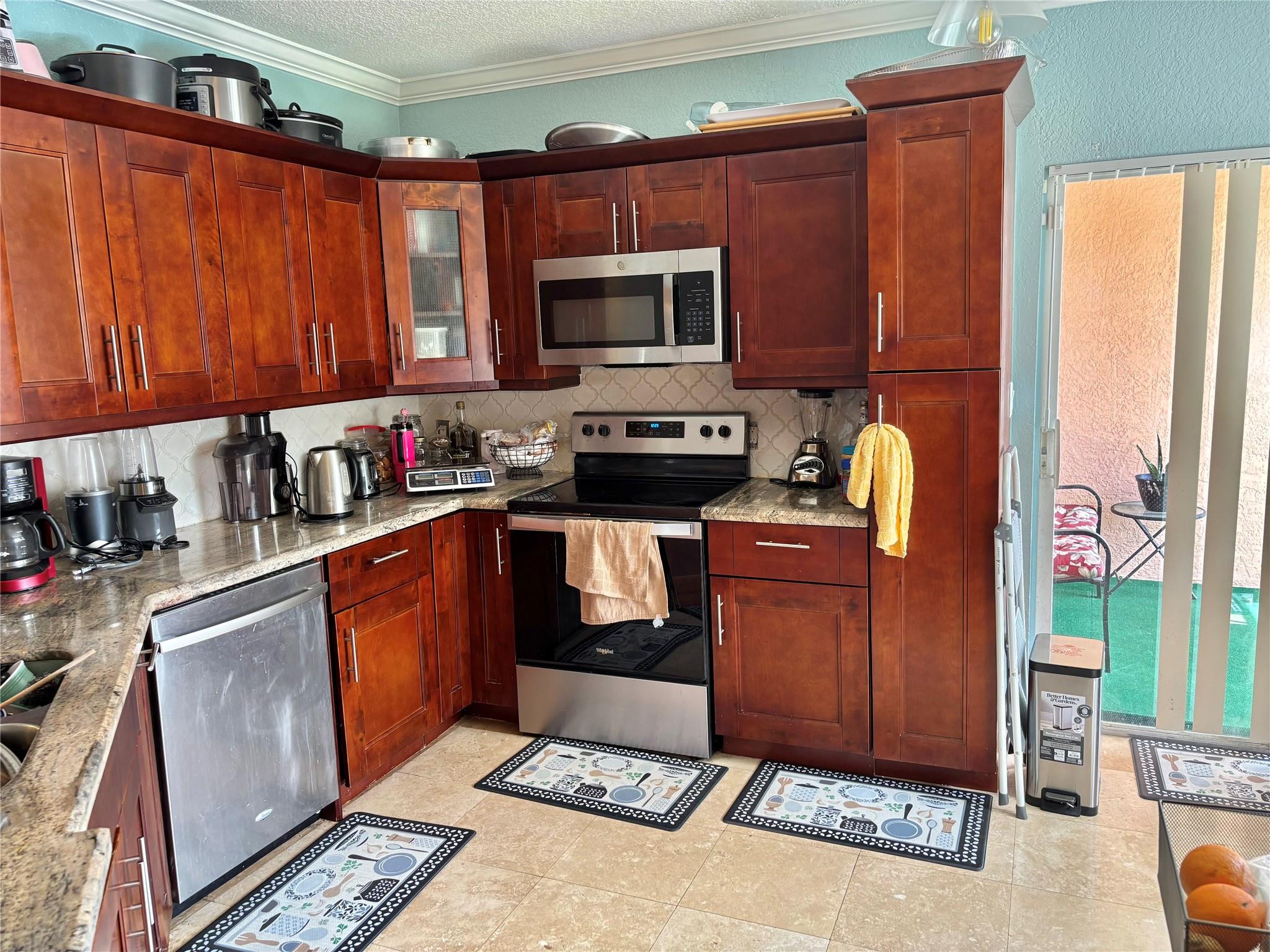 BELMONT AT NORTH LAUDERDA - Residential