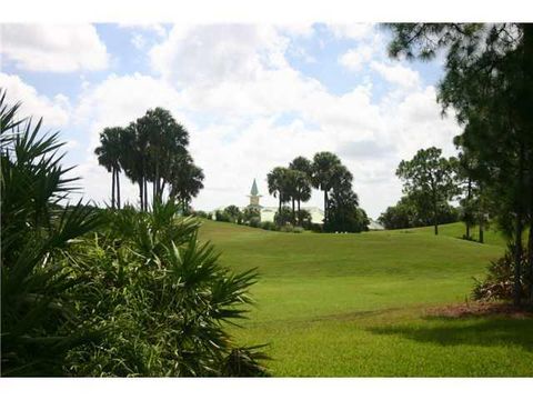 A home in Port Saint Lucie