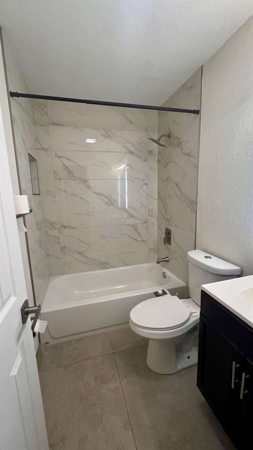 Orchard Lake Town Houses - Residential Lease