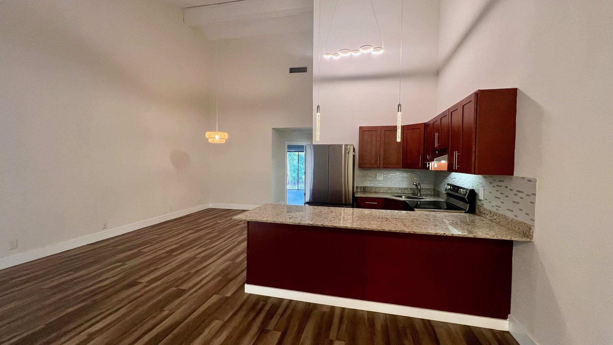 Orchard Lake Town Houses - Residential Lease