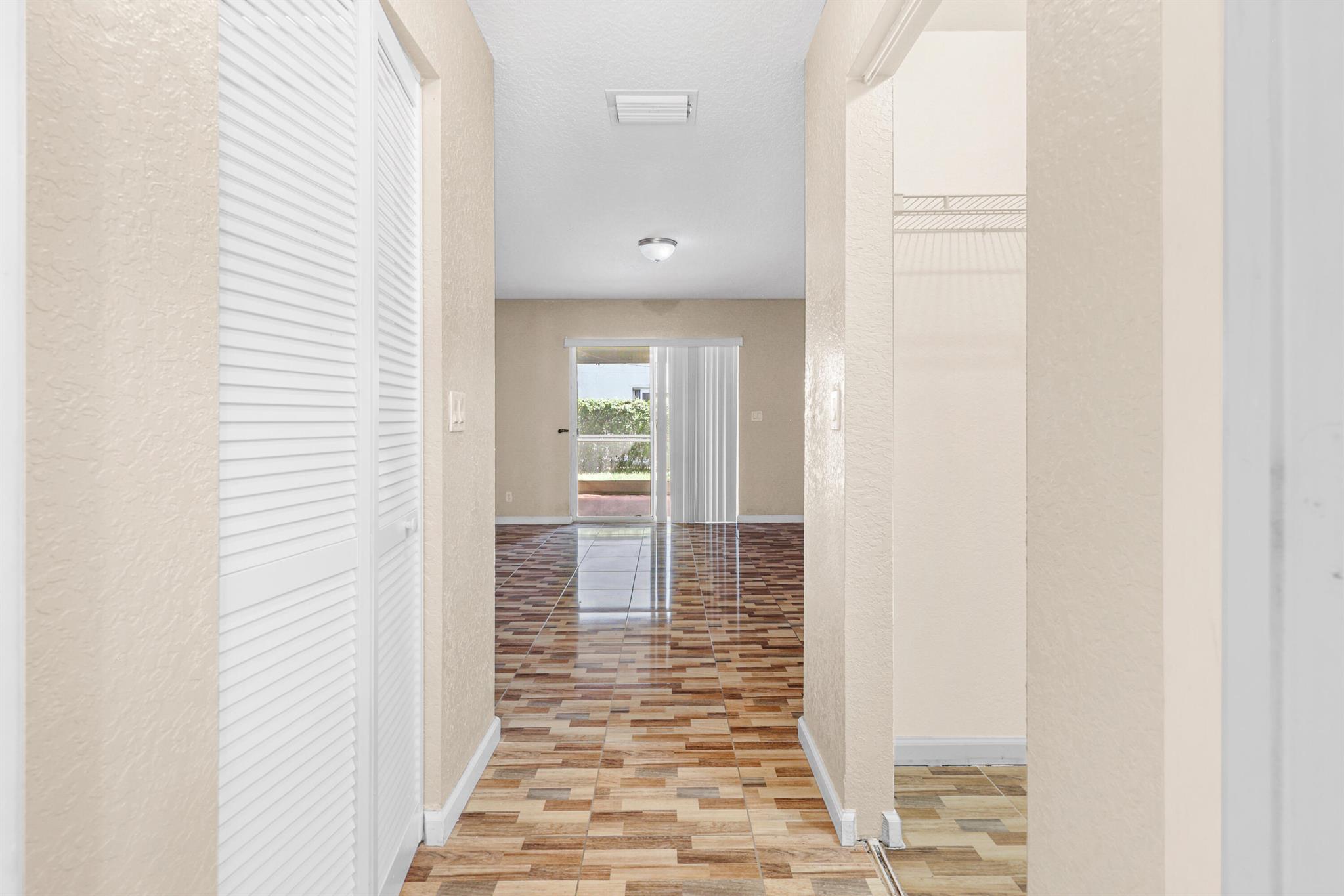 OLIVE TREE PAR 5C - Residential