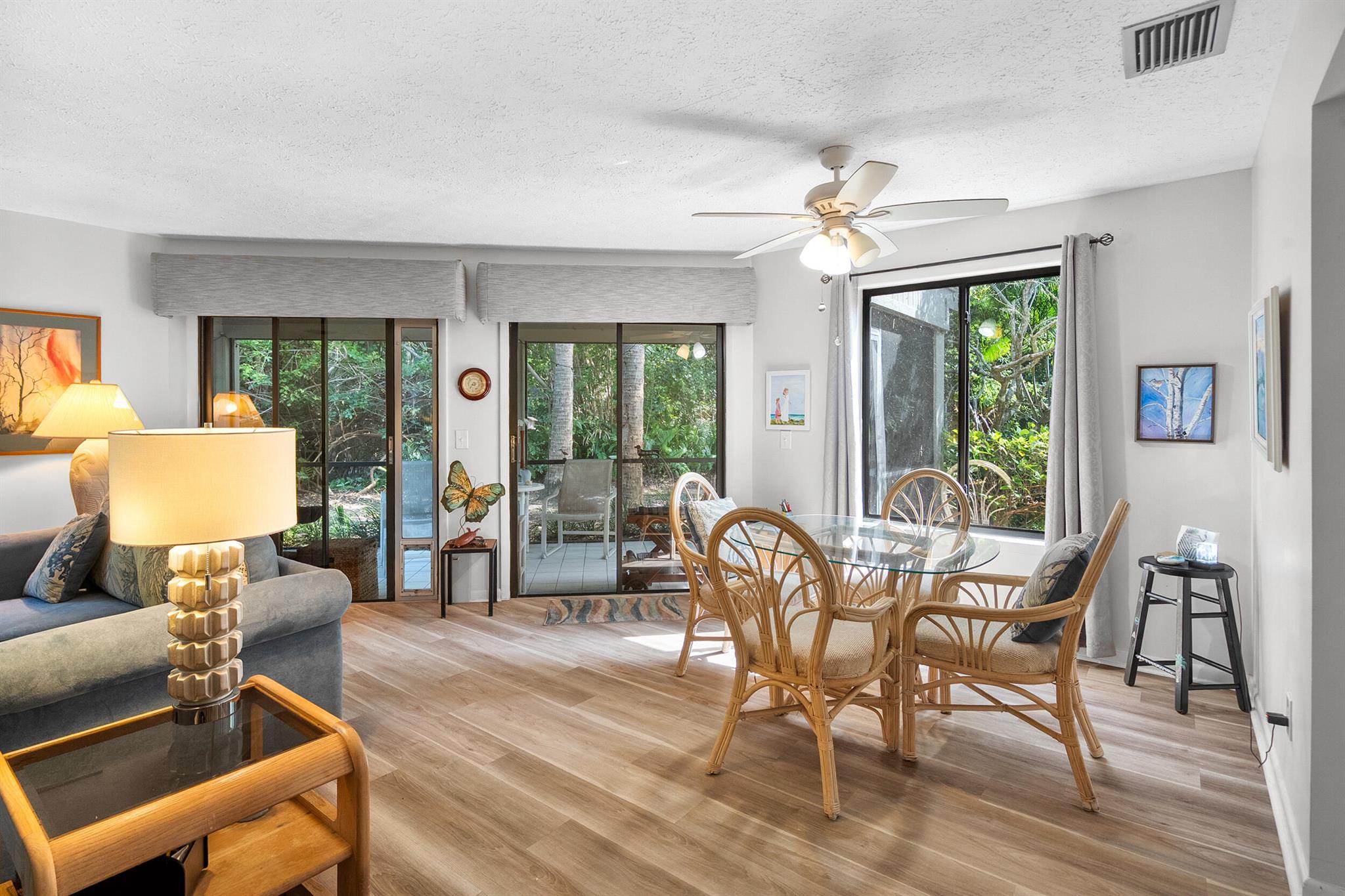 5548 SE Schooner Oaks Way, Stuart, FL, 34997/$350,000 3 5548 SE Schooner Oaks Way