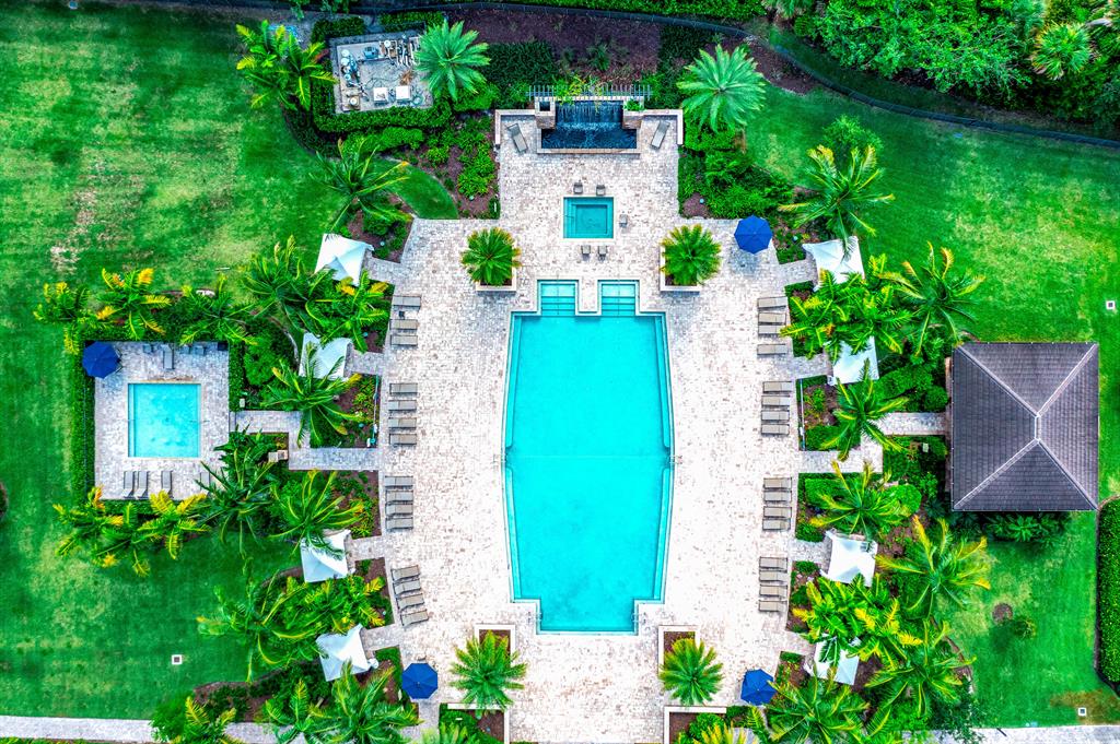 PALM MEADOWS ESTATES - Residential