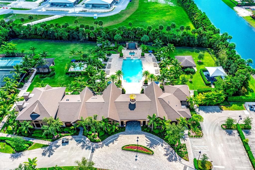 PALM MEADOWS ESTATES - Residential