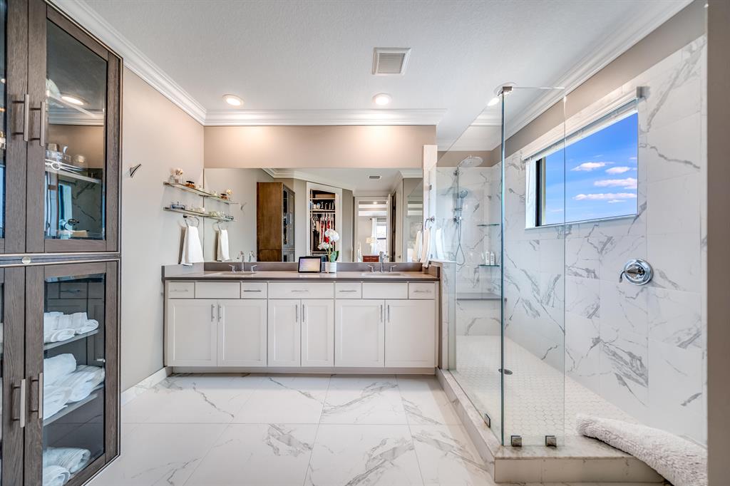 PALM MEADOWS ESTATES - Residential